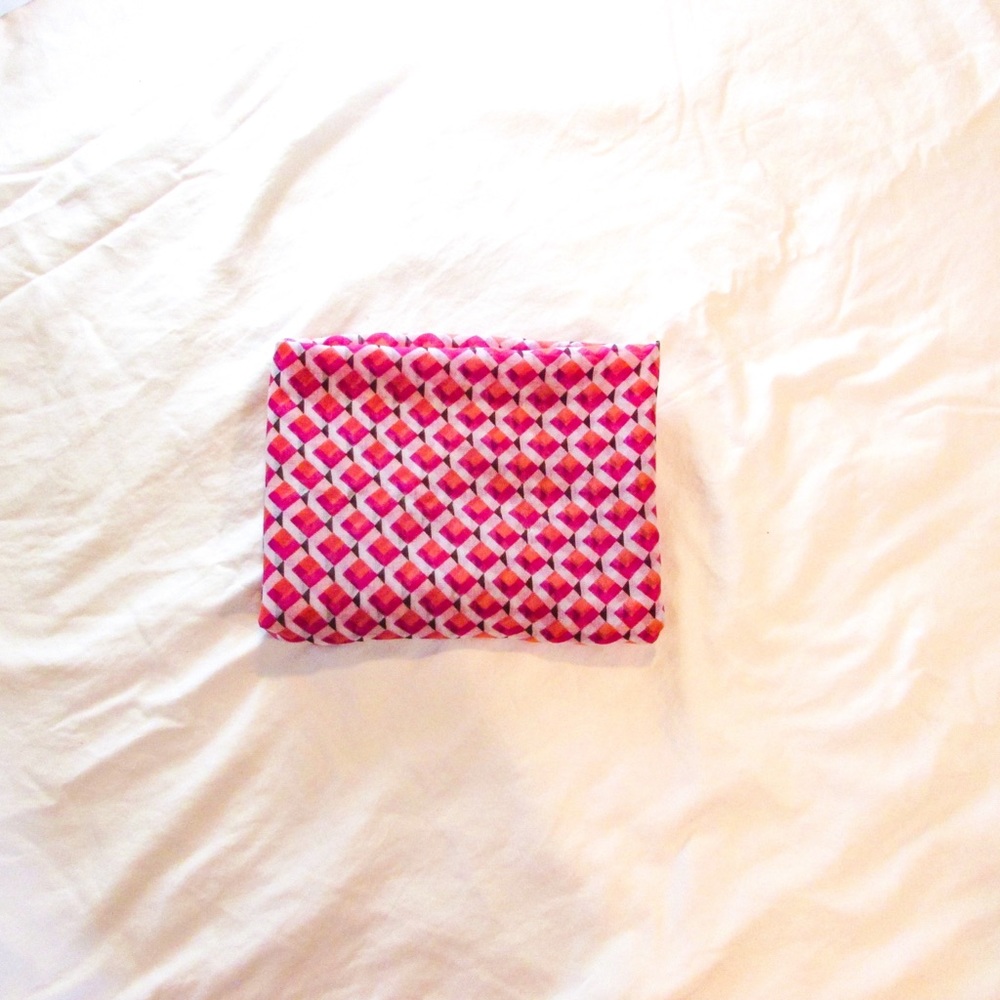 Pink Pattern Scarf/Shawl - Picture 5 of 5